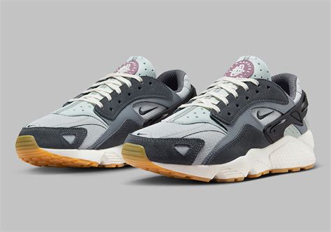 nike air huarache maat 36.5|Shop Nike Air Huarache Runner FJ0709.